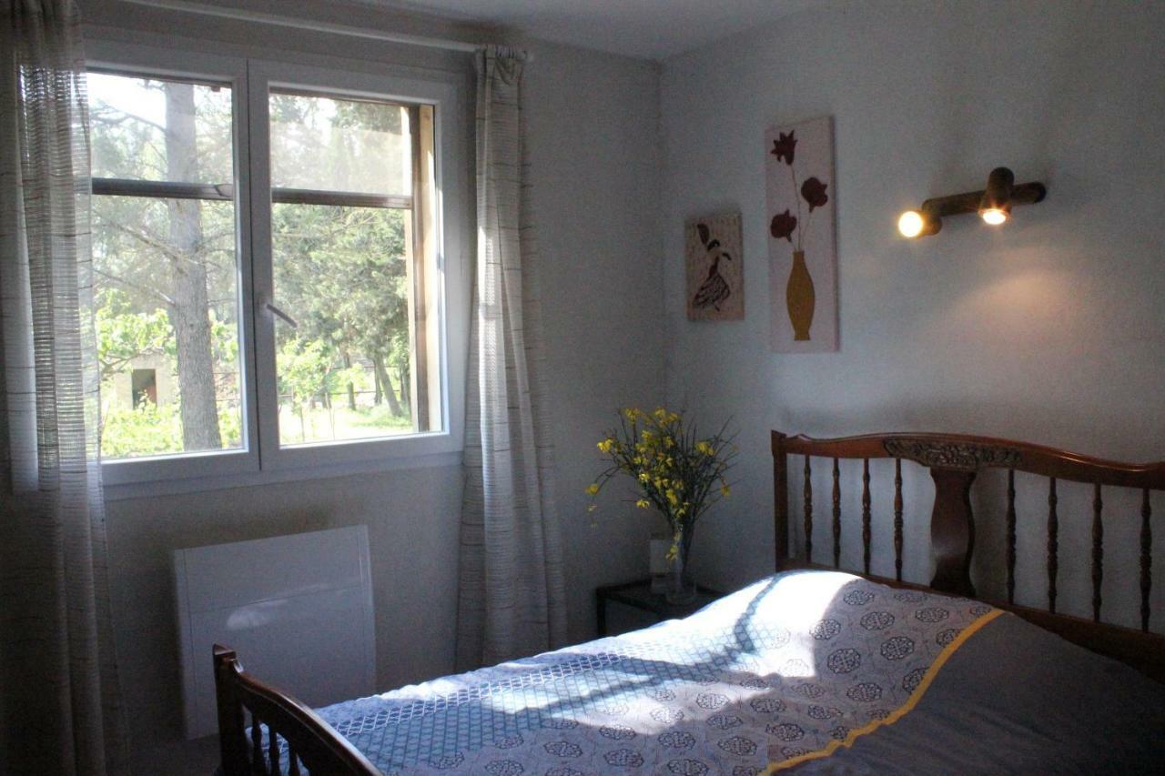 B&B Le Petit Frigouye Рошфор-дю-Гар Экстерьер фото